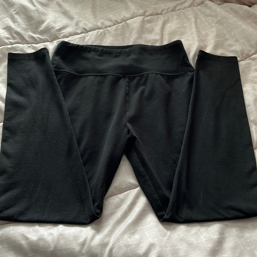 Women’s American eagle, black leggings, size medium